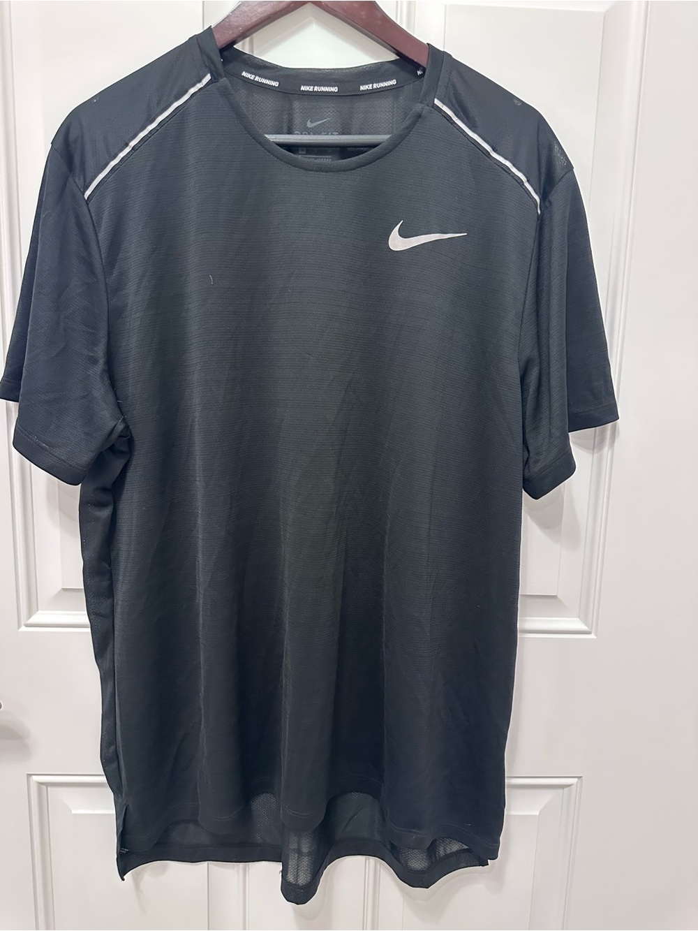 Nike Men’s Black Short Sleeve Performance Tee with Silver Swoosh